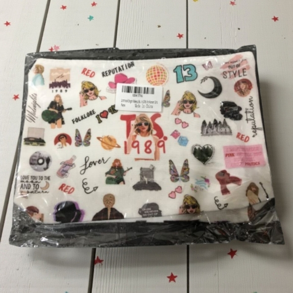 Taylor Swift Coffee Mug Bundle - Picture 11 of 11